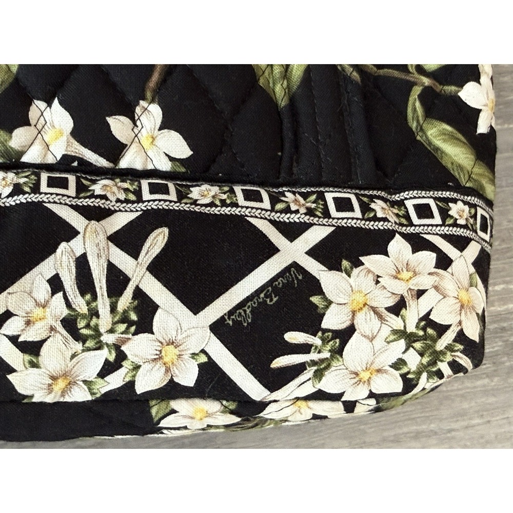Retired Vera Bradley Black Jasmine Floral Quilted Medium Tote & Makeup Bag EUC - Picture 8 of 16